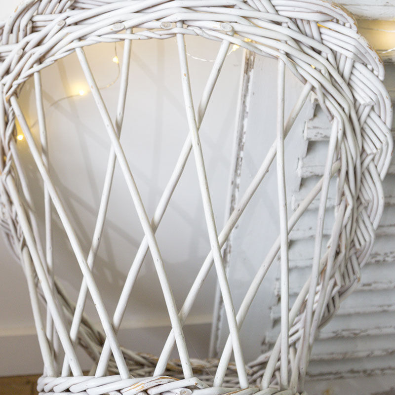 Fauteuil enfant corbeille rotin blanc