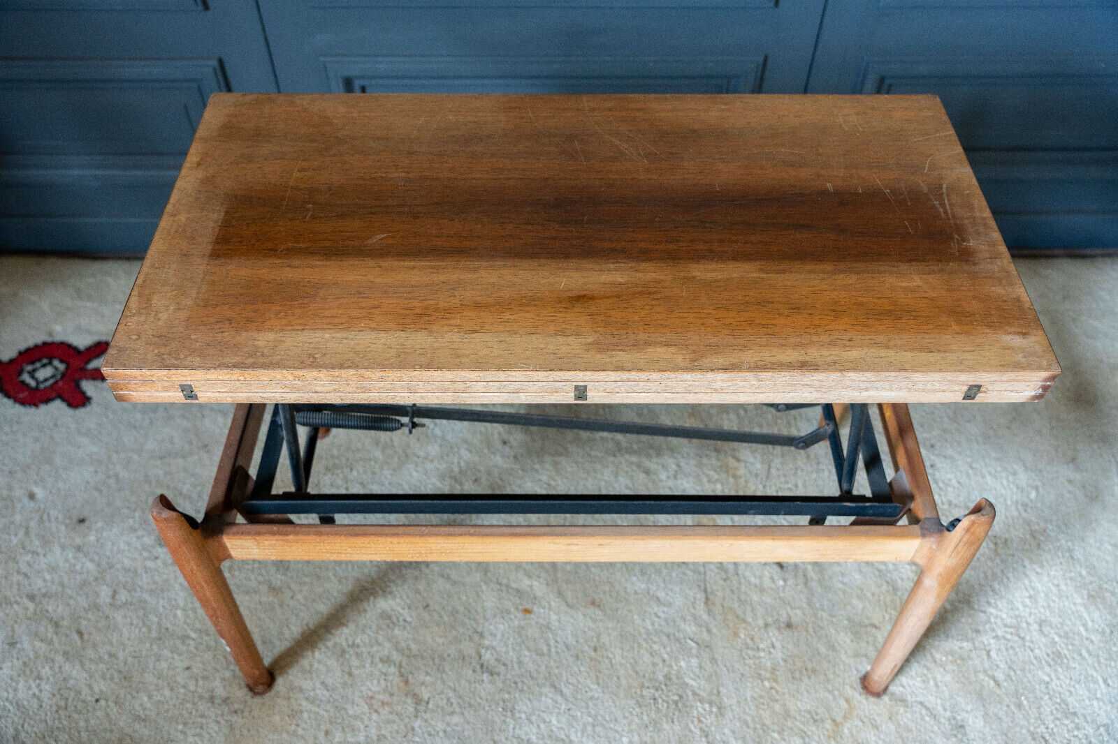 Scandinavian coffee table Smorrebrod with extendable system