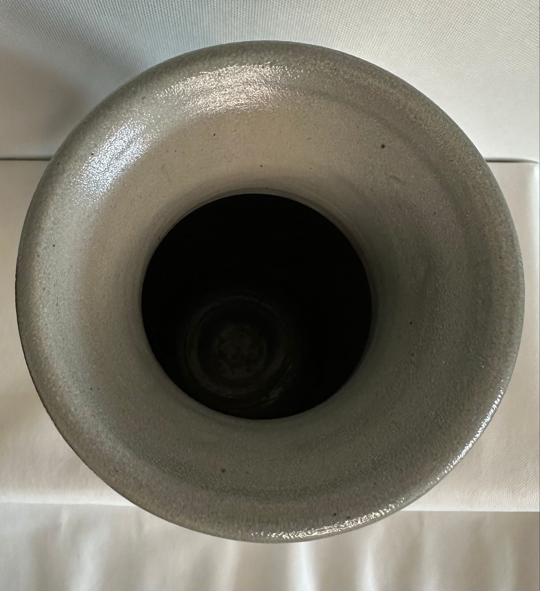 Vase en grès émaillé décor paon – Fait main – Fodor Schütte