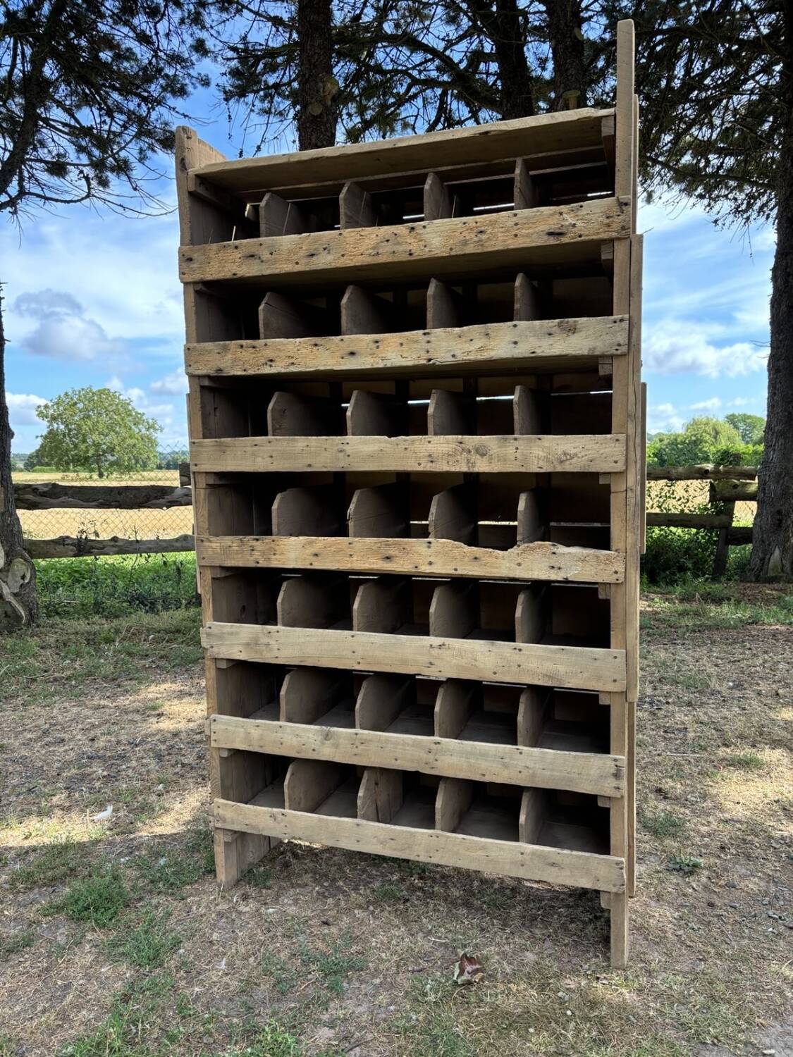 Trade furniture with locker