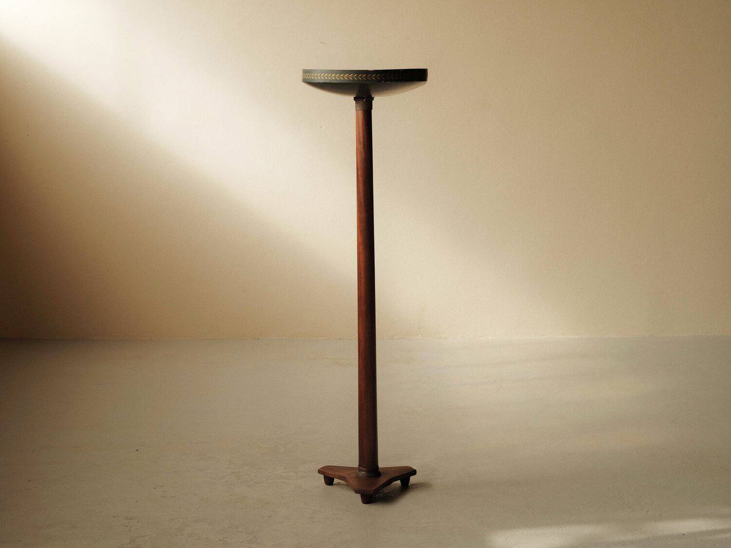 Art Deco floor lamp in mahogany and metal, 1930s