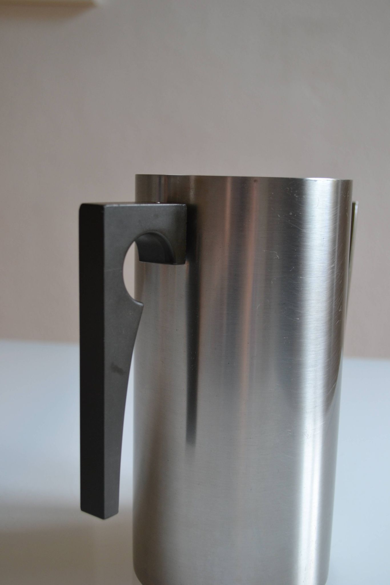 Cylinda coffee maker by Arne Jacobsen for Stelton in 1967 Scandinavian design