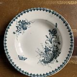 4 St Amand Louis XV soup plates