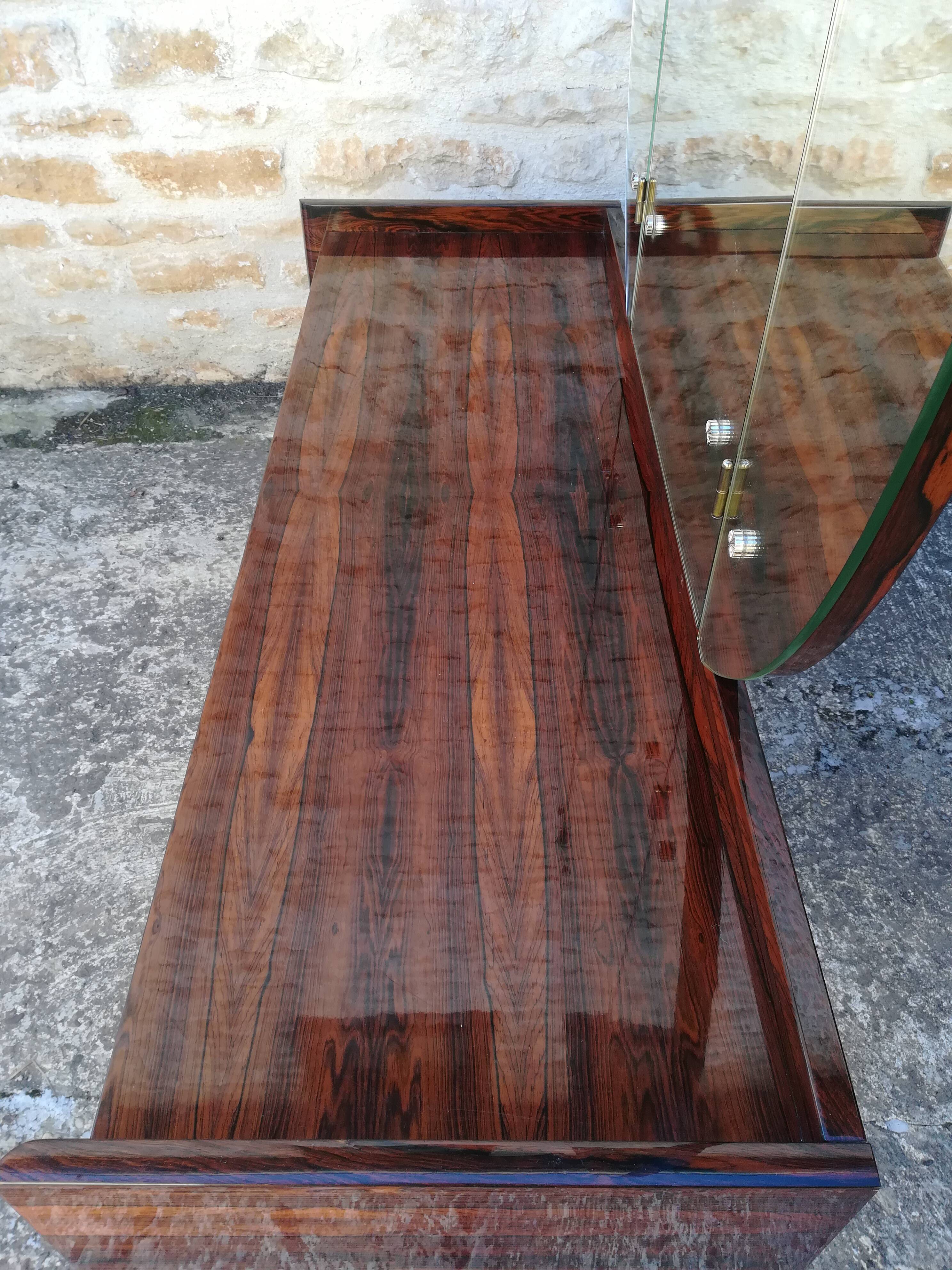 Vintage dressing table