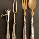 4 silver serving covers for leg and salad, XIXth