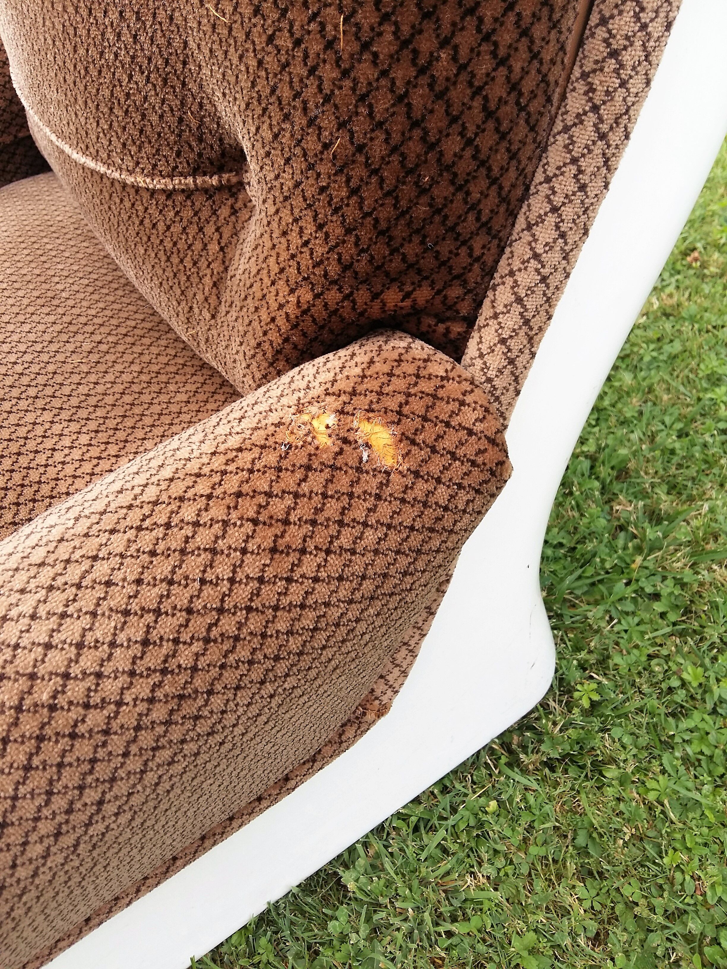 Salon set by Michel Cadestin, Airborne Editions