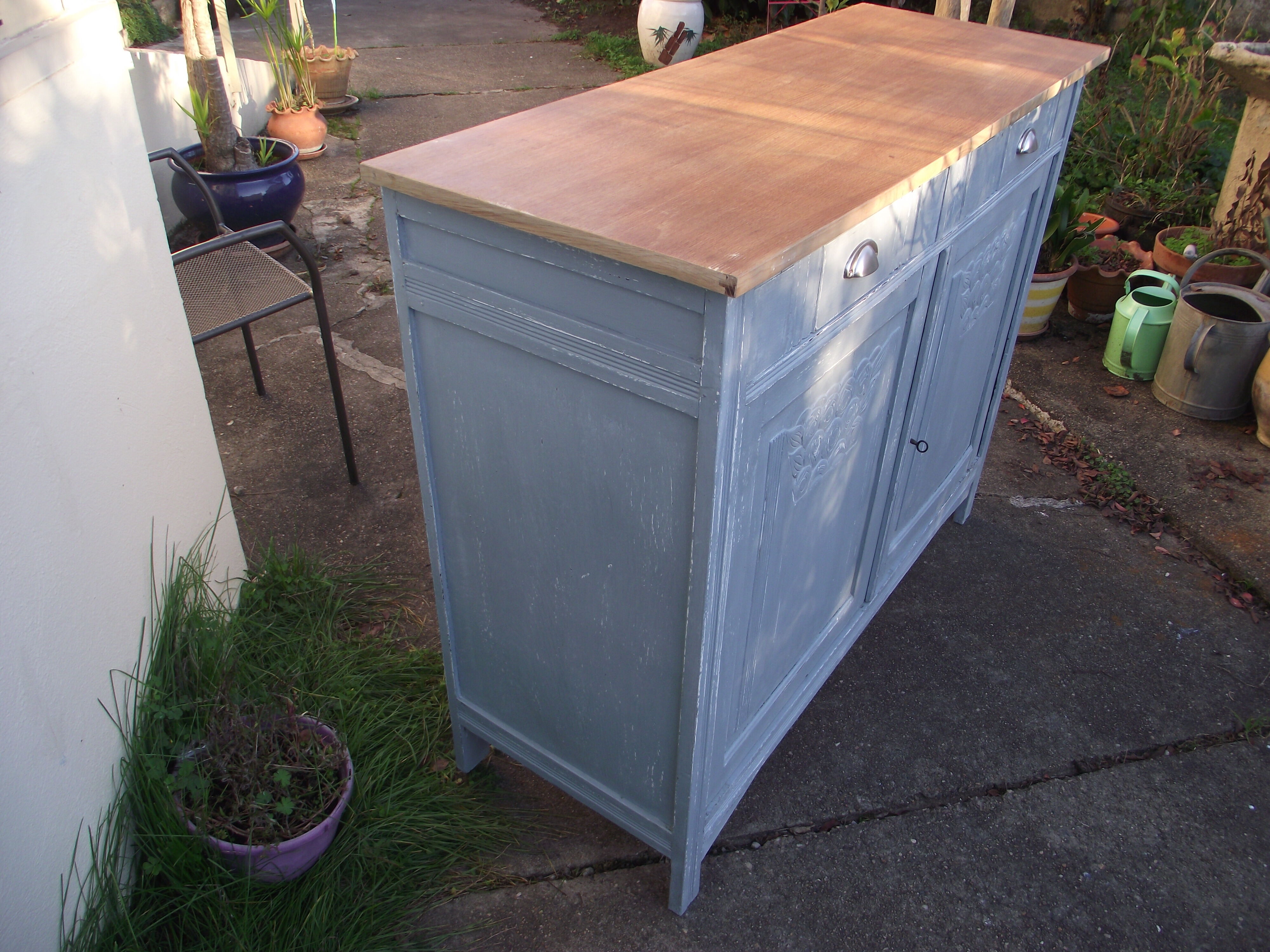 Parisian buffet in painted oak