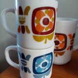 Mobil Mugs and Pitcher