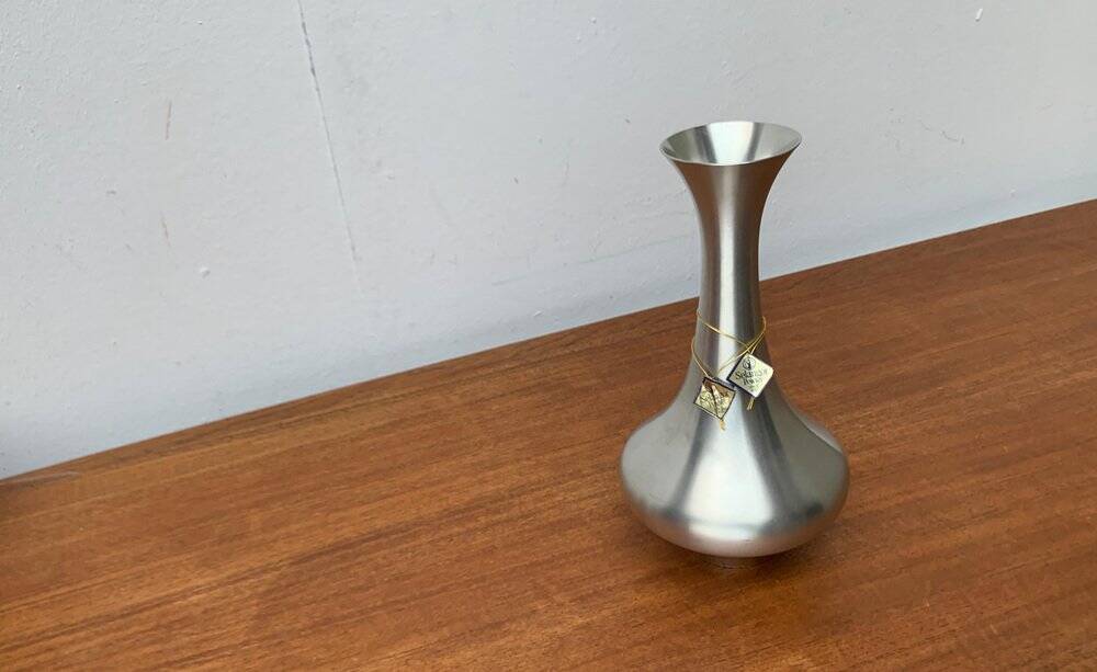 Vintage metal vase from Selangor Pewter