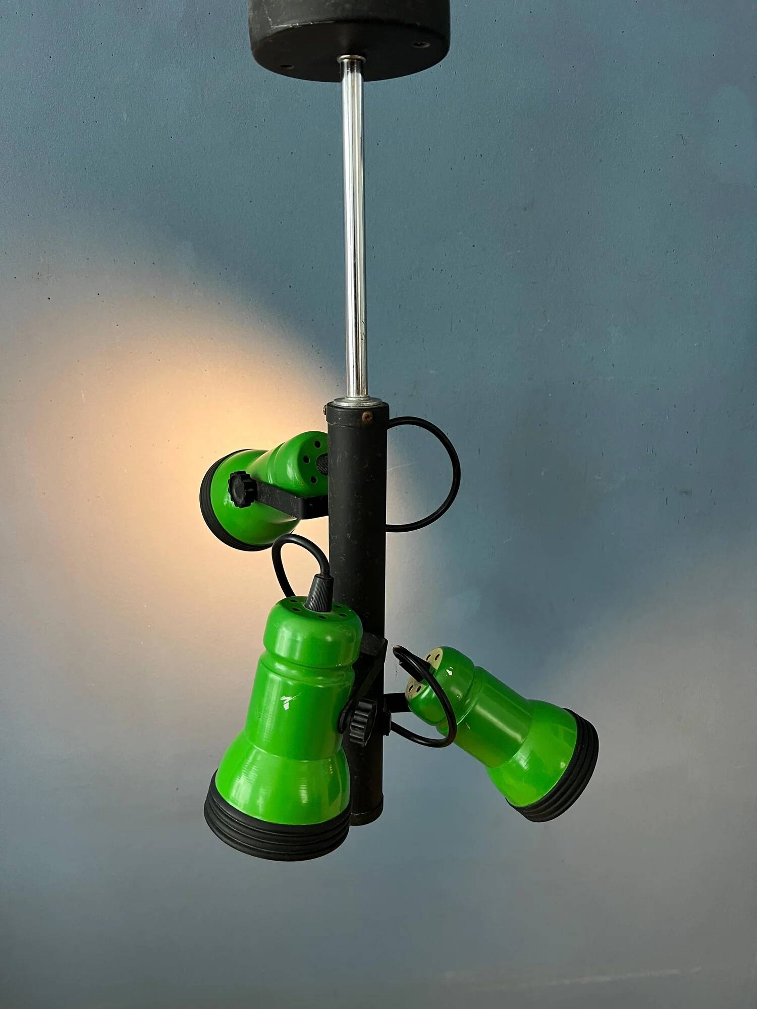 Vintage rod ceiling light with three green spotlights