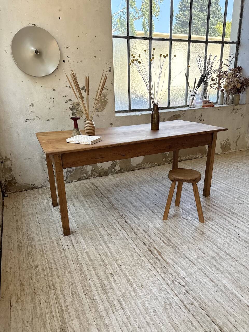 Cherry farmhouse table 1m8