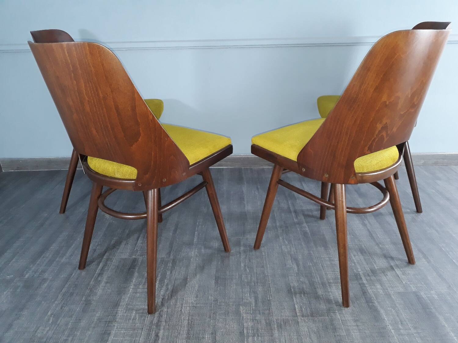 Set 4 chaises TON514 par Oswald Haerdtl, 1960s