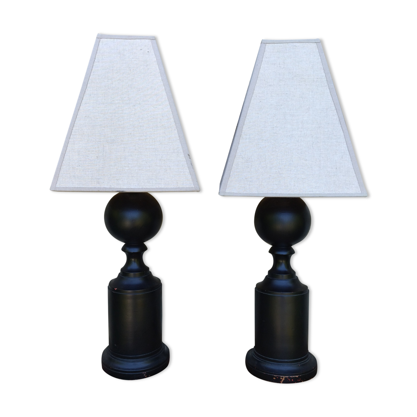 Pair of turned wooden lamps