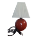 Lampe à poser pied boule en céramique rouge paprika abat jour coton plissé 1980