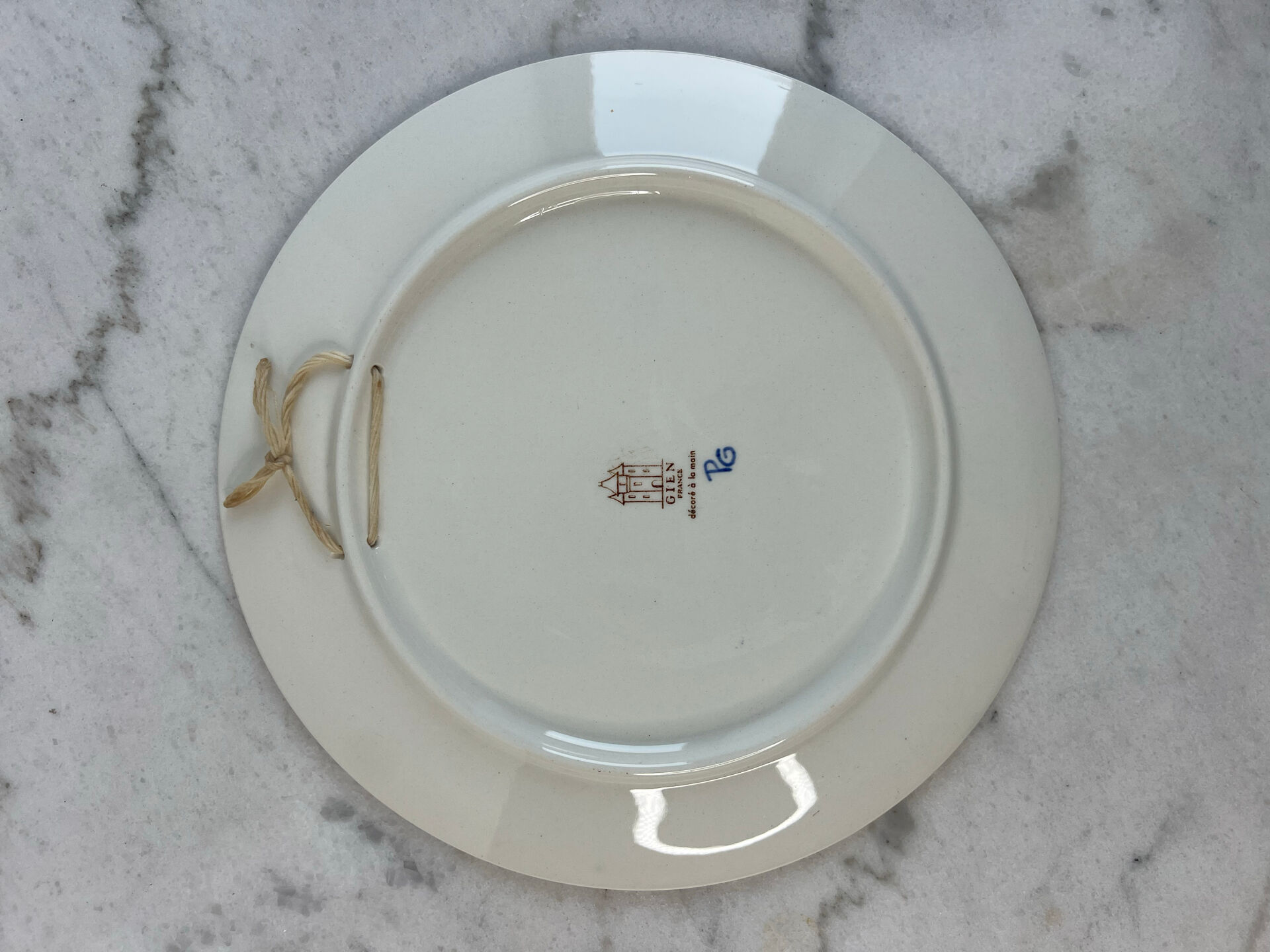Gien — pivoine collection, hand-painted presentation plate