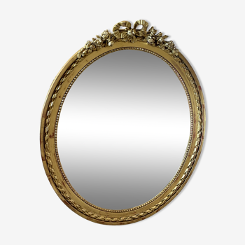 Classic gilded wood mirror