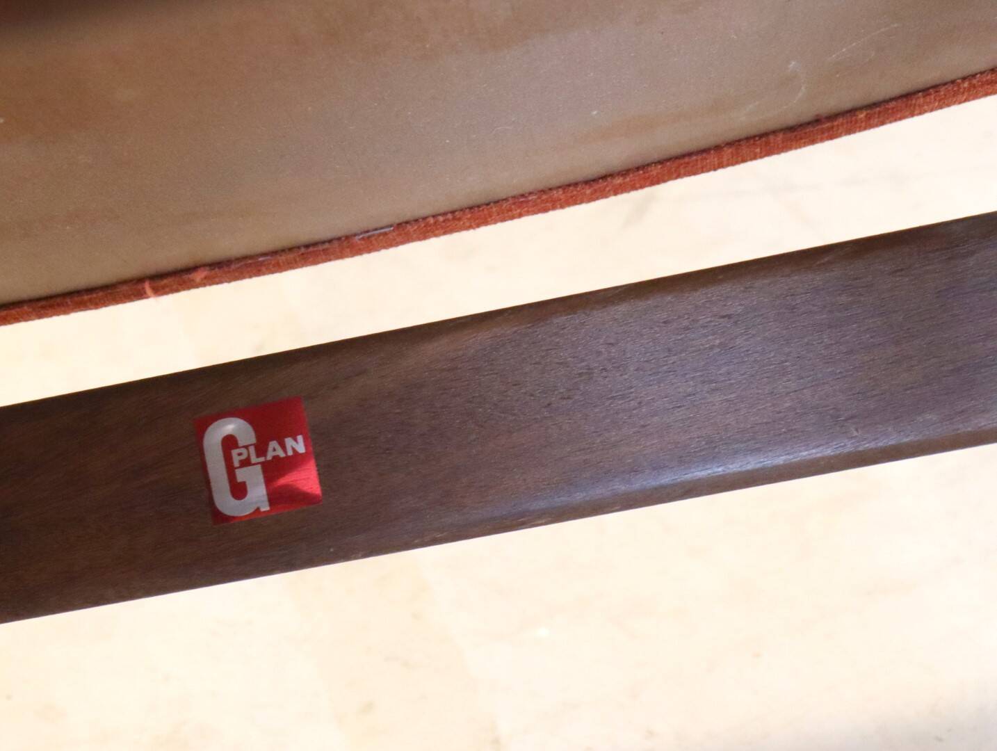 G-Plan voetenbankje 'Aylesham'