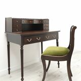 A desk with an English-style chair. After professional renovation.