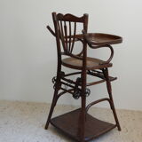 High modular baby chair in early 1900