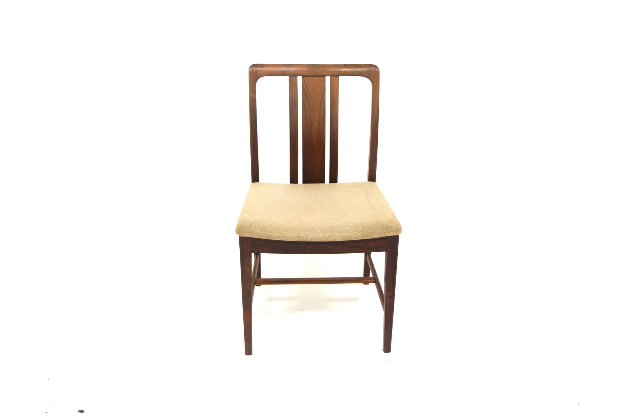 Set of 4 Scandinavian walnut chairs, Linde Nilsson, Lammhult, Sweden
