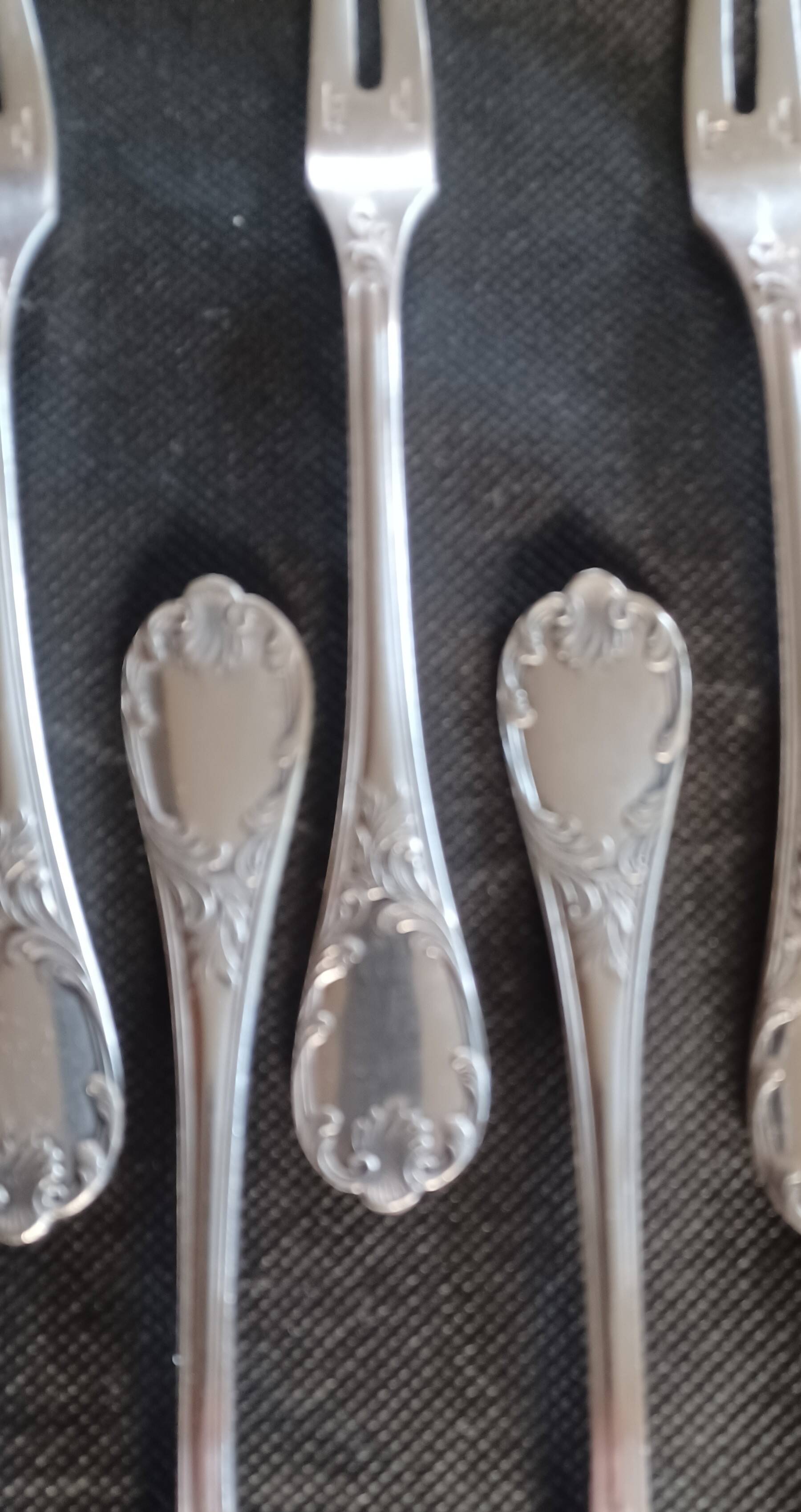 12 silver-plated seafood forks, Marly model by Christofle.