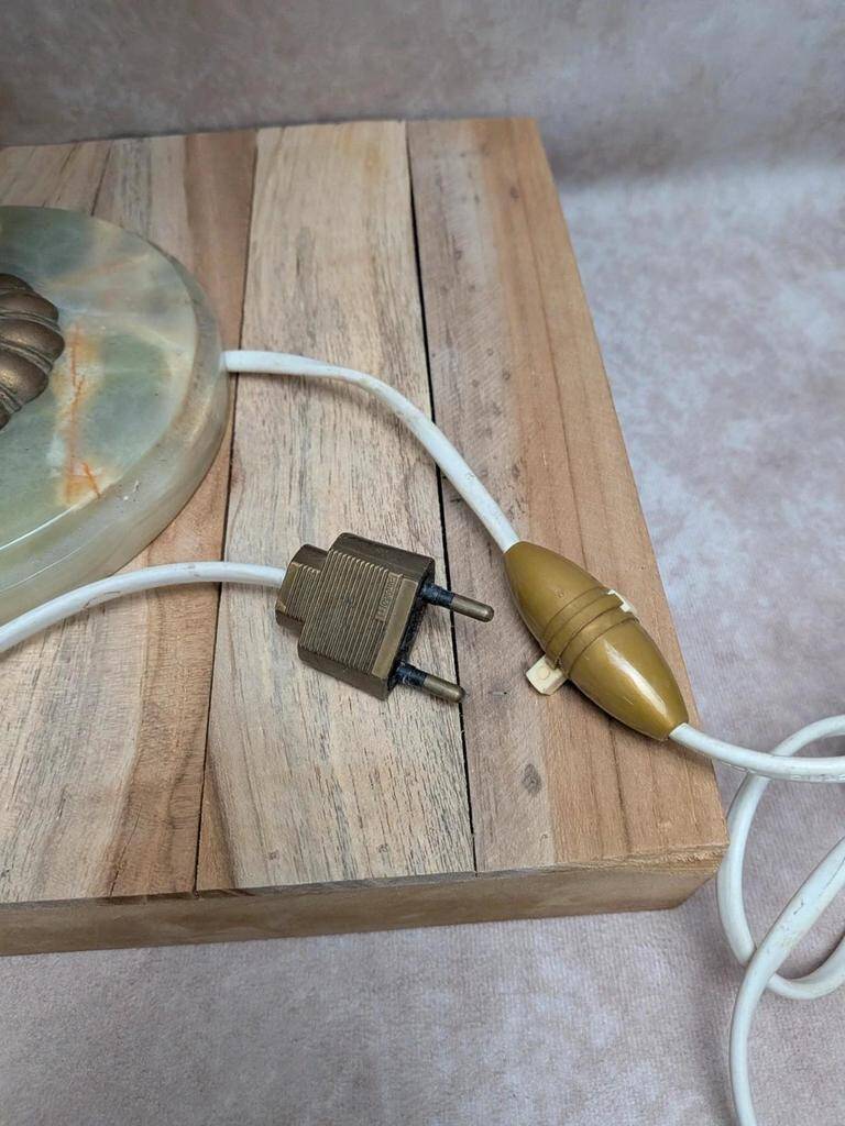 Vintage lamp base in onyx and brass