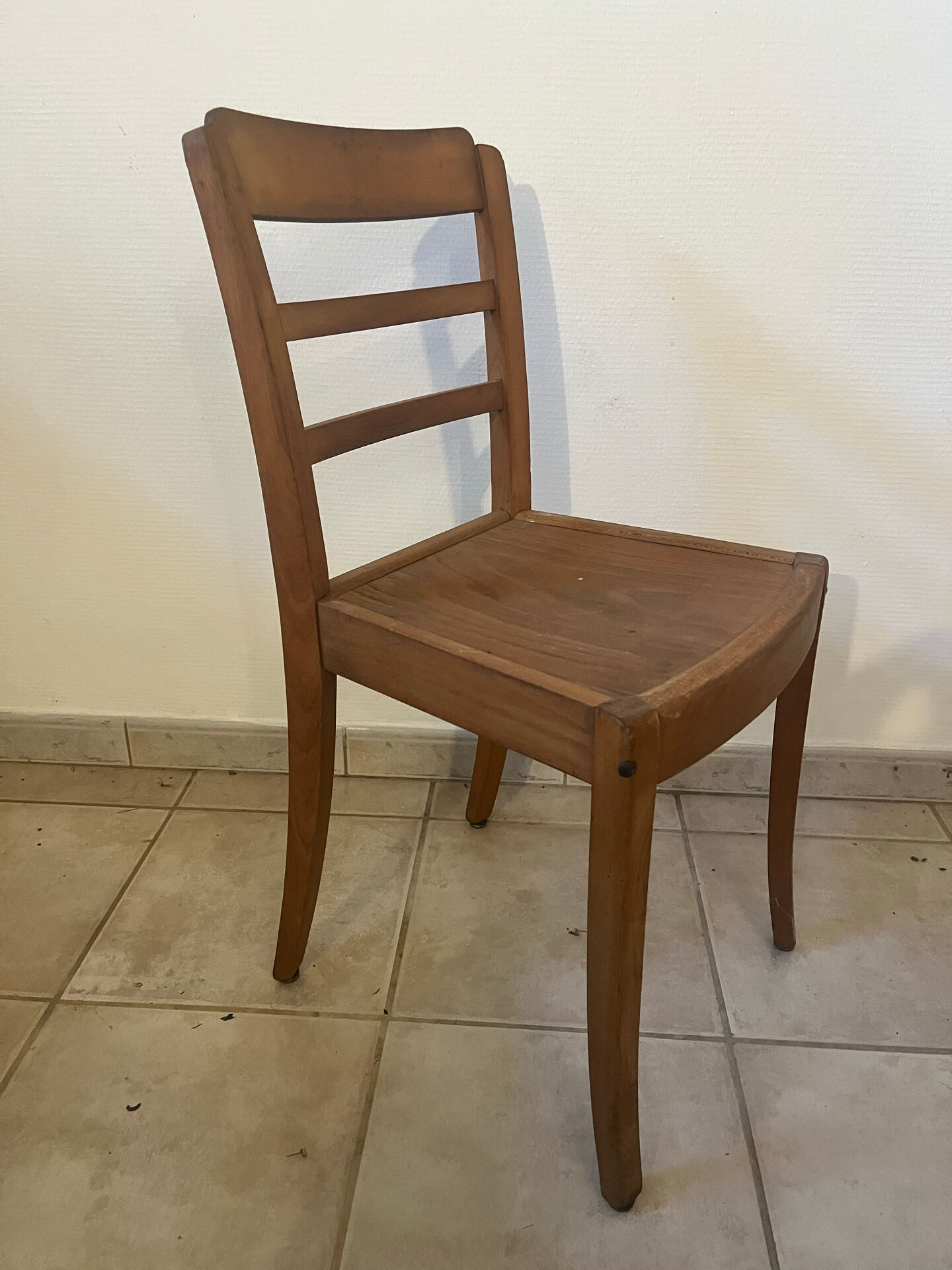 Set of 6 vintage wooden chairs — Monobloc licence assem