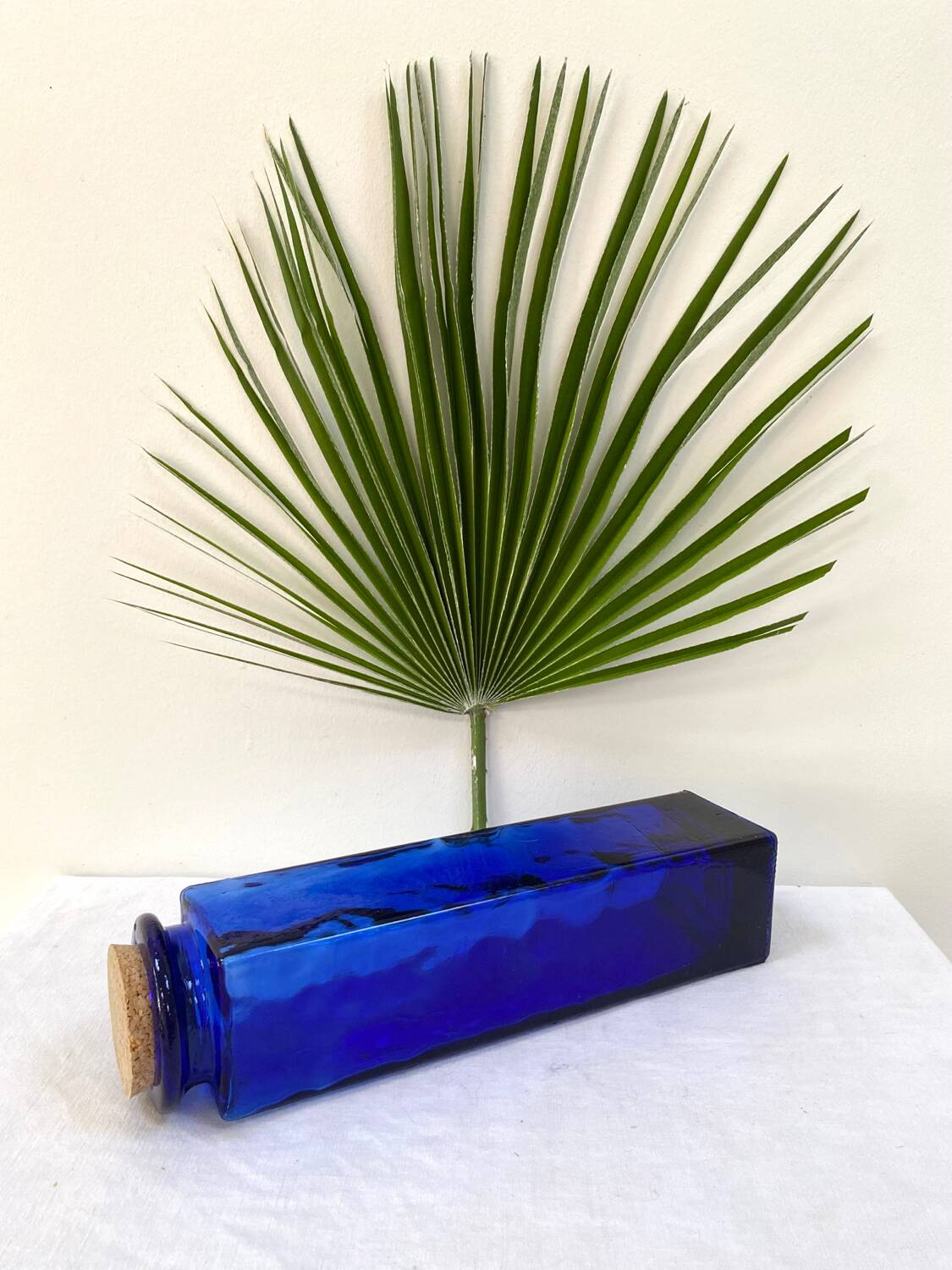 XXL jar in cobalt blue glass