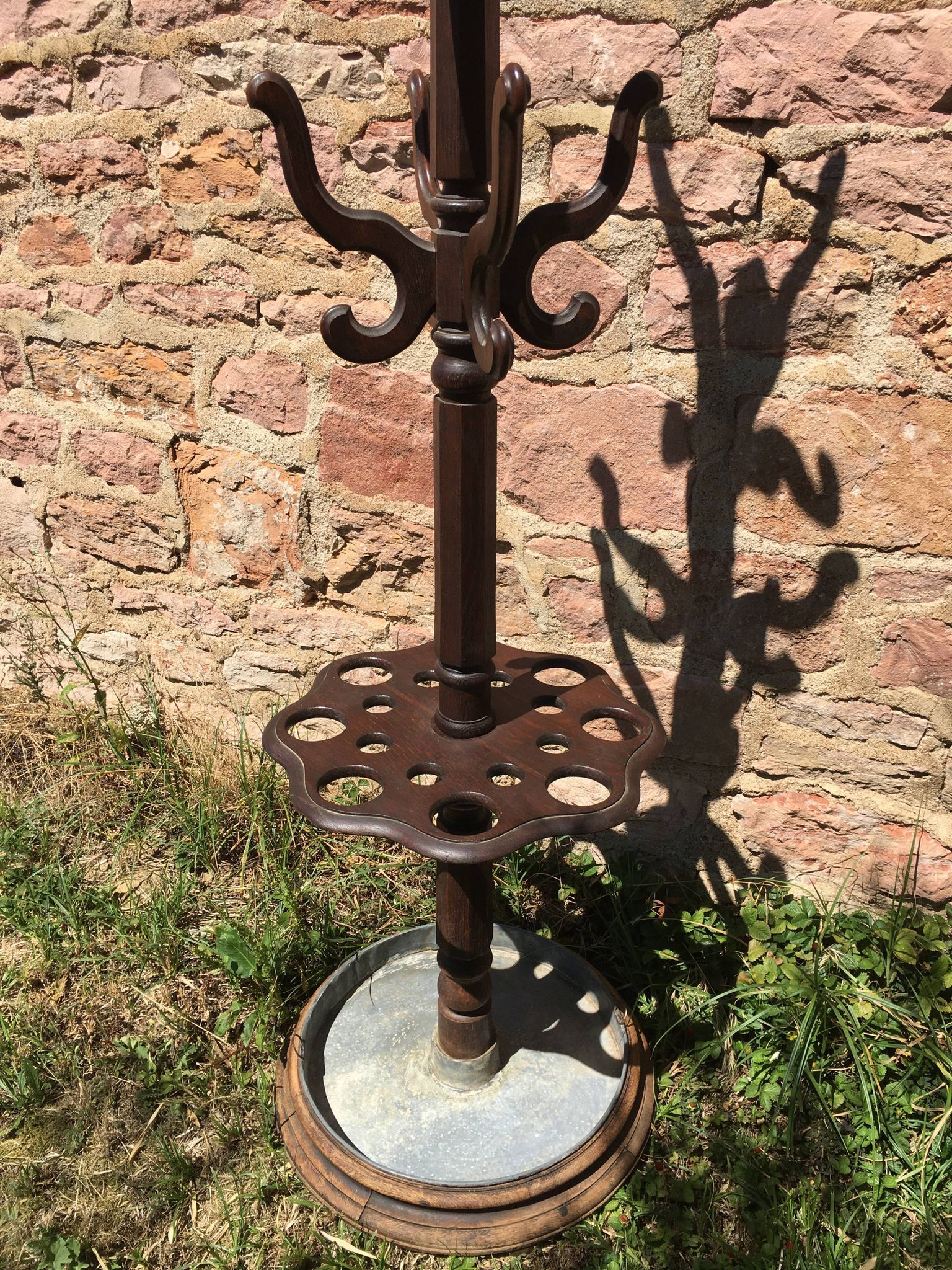 Portemanteau sur pied chêne et zinc