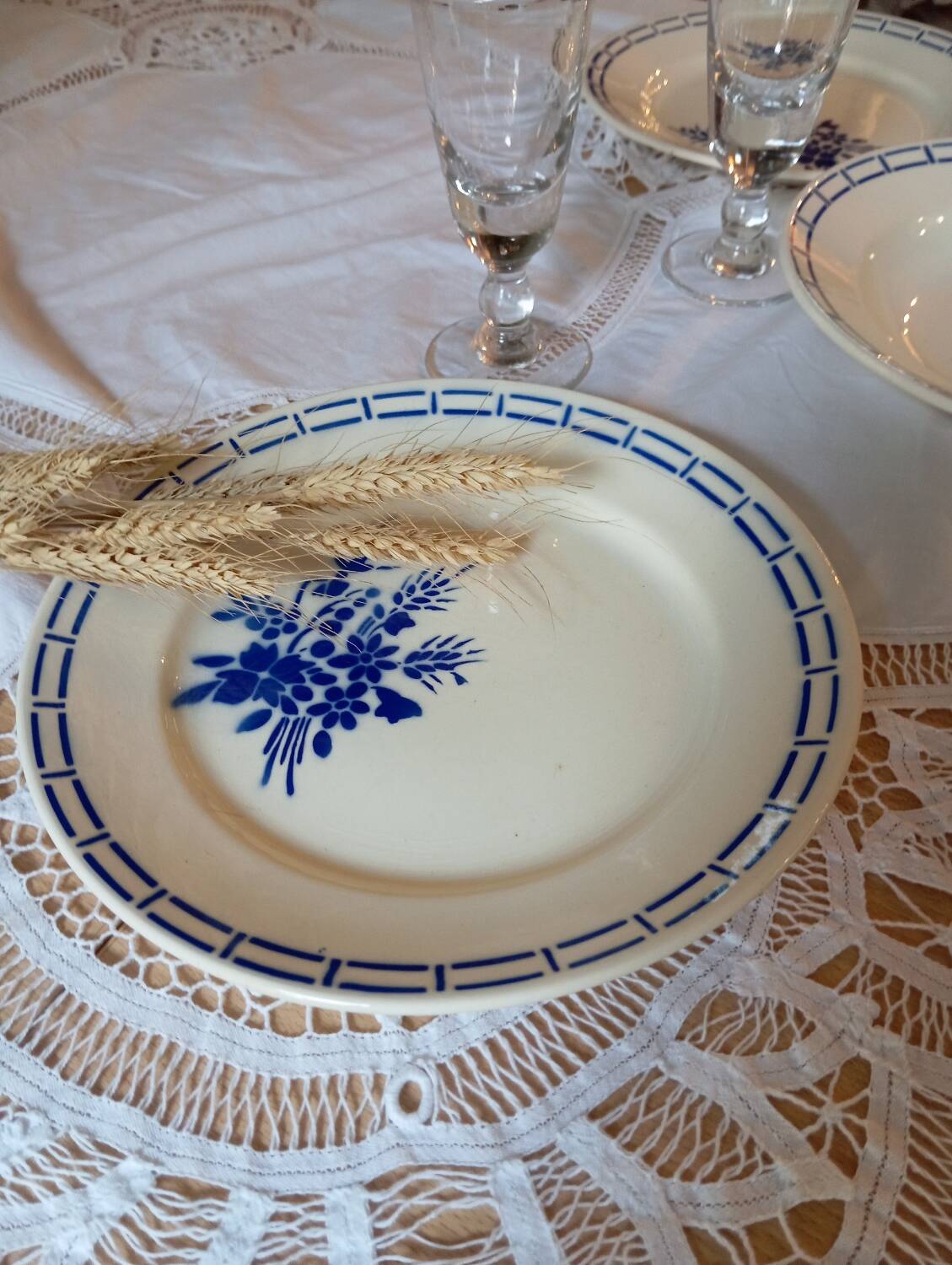 6 old plates 1920/30 Badonviller, blue decor