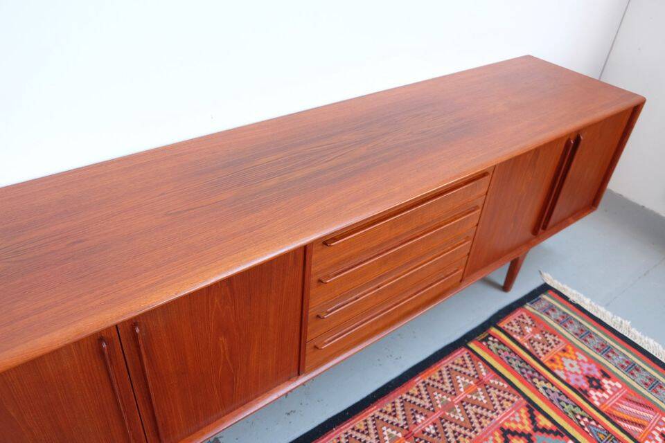 Teak sideboard in 60s/70s style, retro Danish vintage.