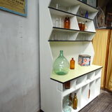 Grocery shelf counter