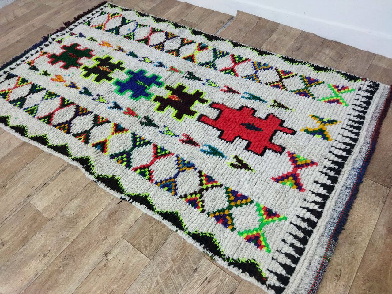 Handcrafted Moroccan Berber Rug 233 X 136 CM