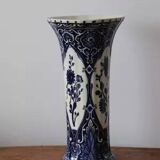 Royal Sphinx vase by boch Holland Delfs 1900