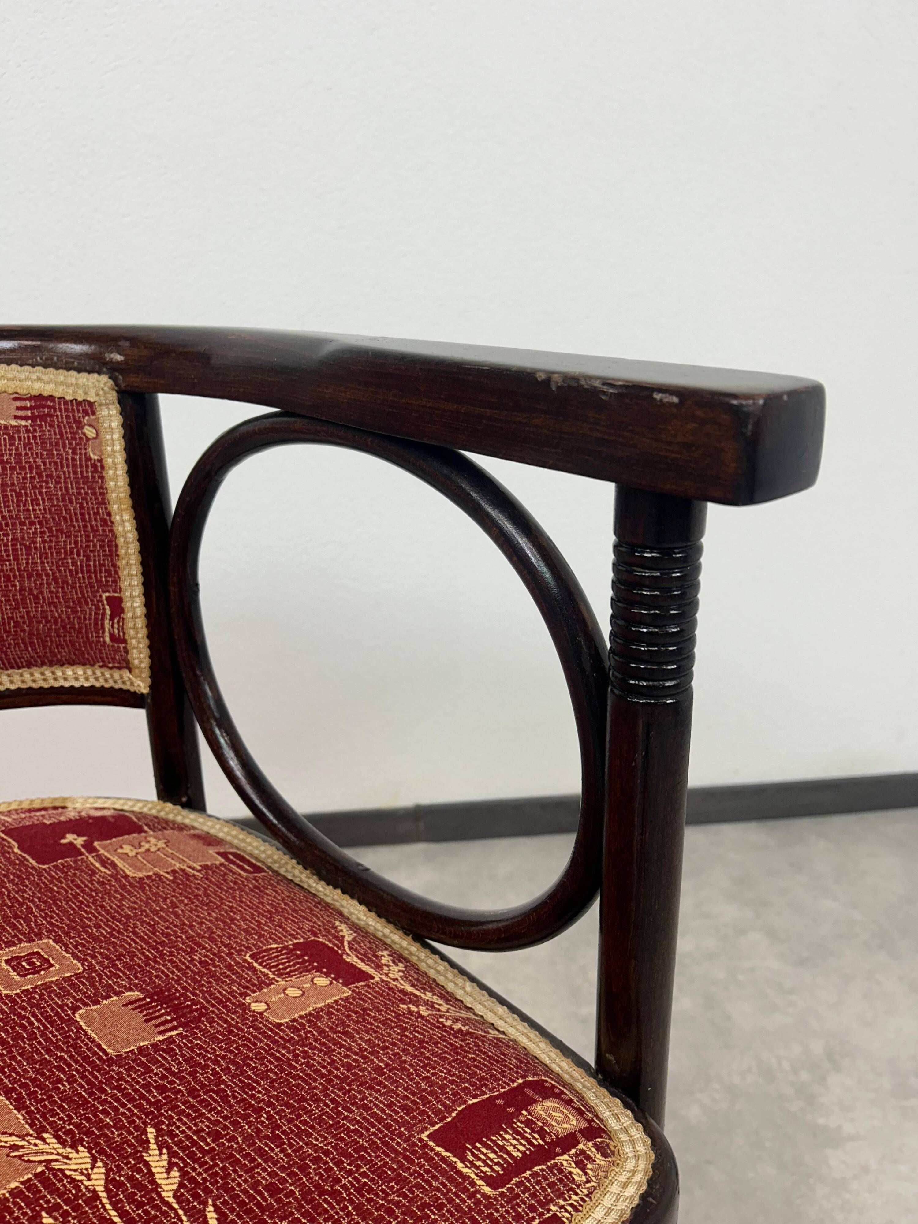 Fledermaus Bench no. 728 by architect Josef Hoffmann