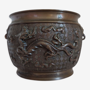 Bronze offering bowl China Qing XIX