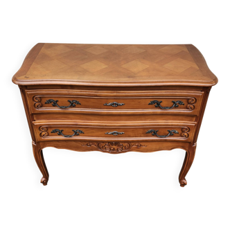 Beautiful vintage wooden chest of drawers with 2 drawers.