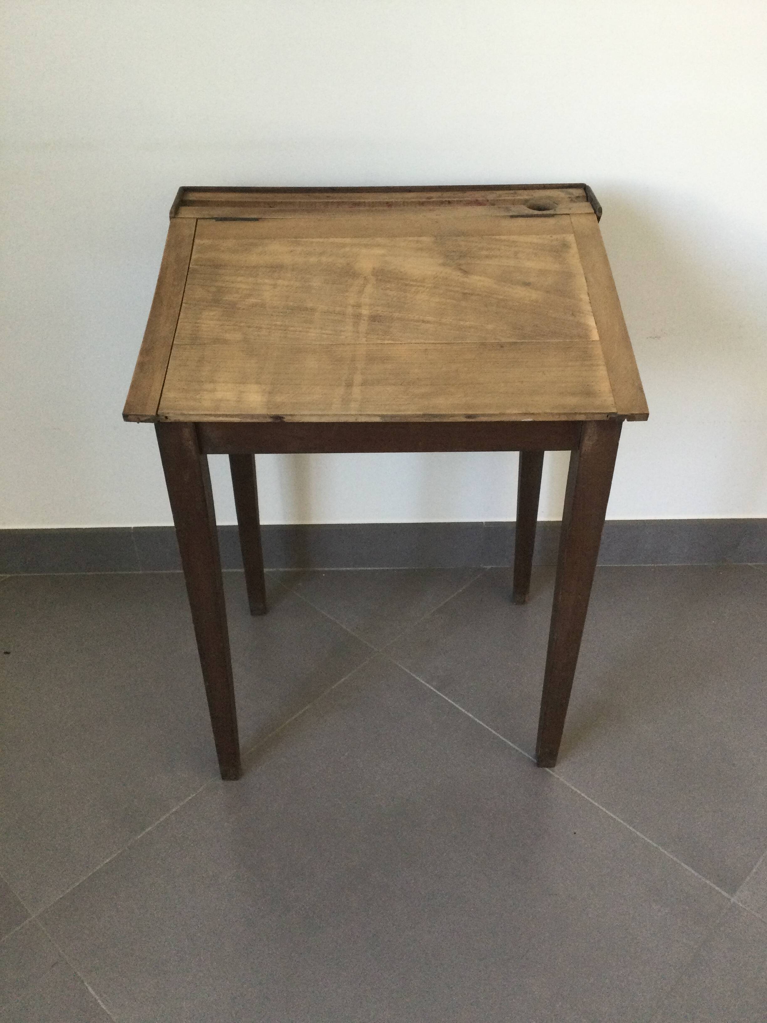 Small Children's Desk