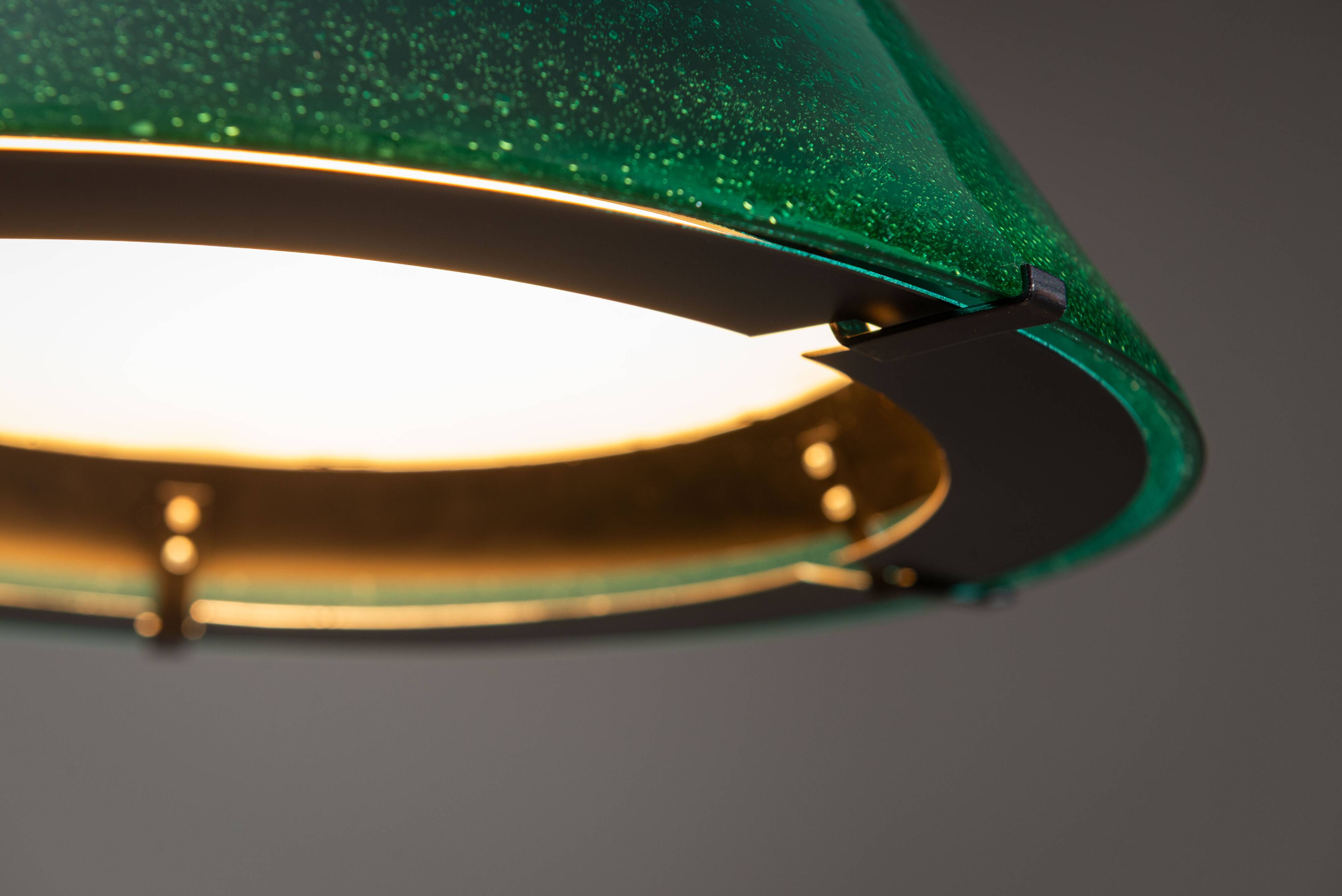 Pendentif en verre vert "Najade" de Jonas Hidle