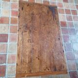 Table basse à tiroir en bois massif