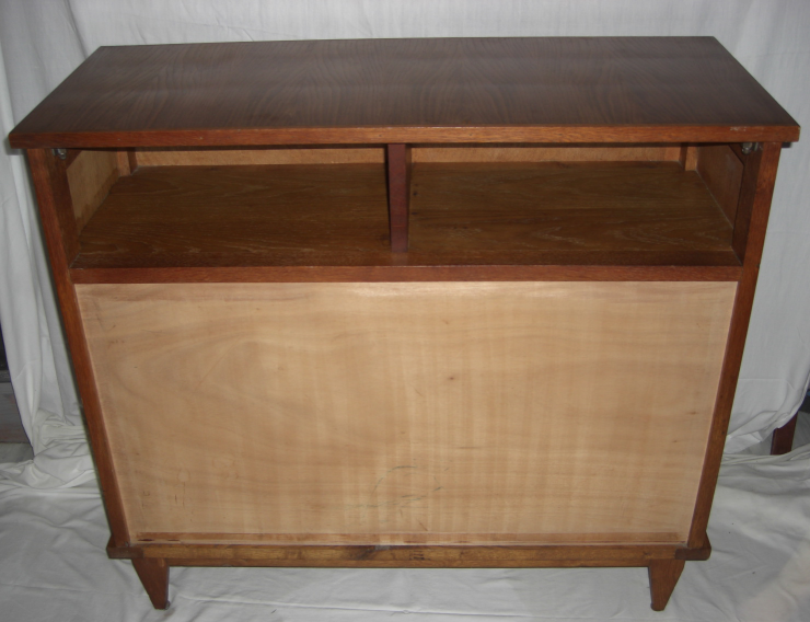 Dresser vintage Scandinavian year 50