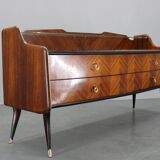 Buffet italien organique des années 1950 avec plateau en verre et 4 tiroirs
