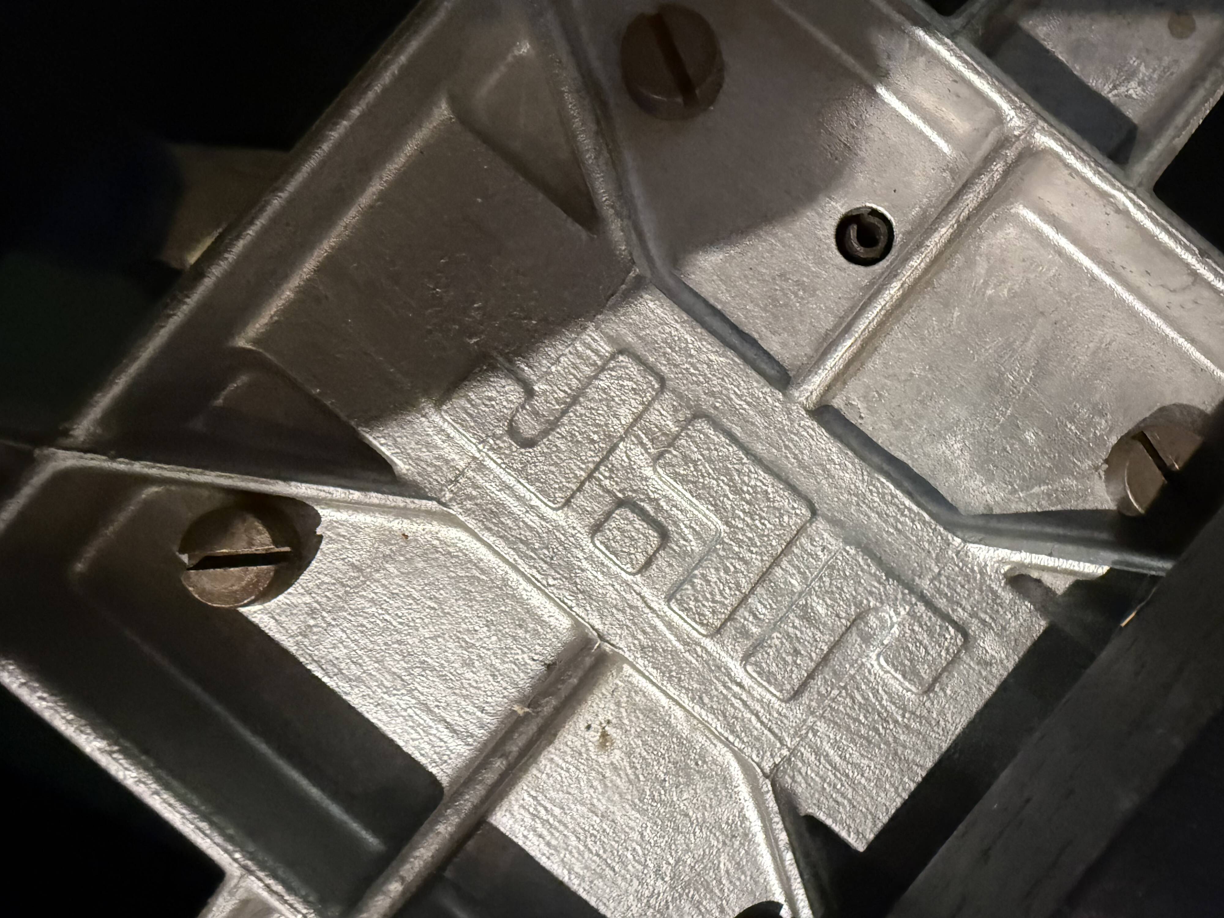 Table modulable JLR