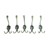 Lot 5 lion's head hooks