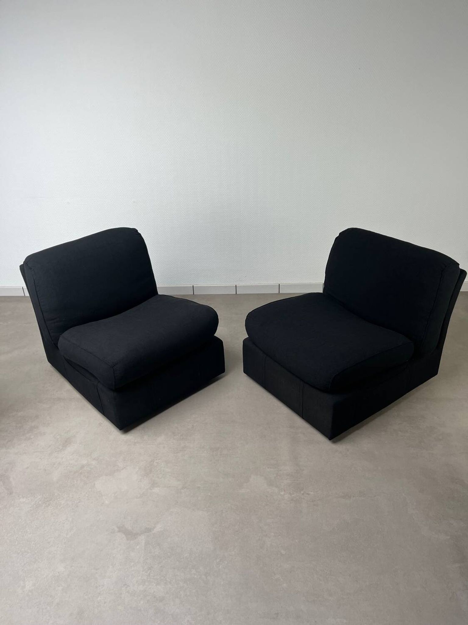 2 Ligne Roset armchairs from the 1970s.