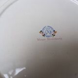 Round dish decorated with a bouquet of flowers Saint Amand Vieux Strasbourg