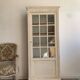 Armoire vitrée parisienne