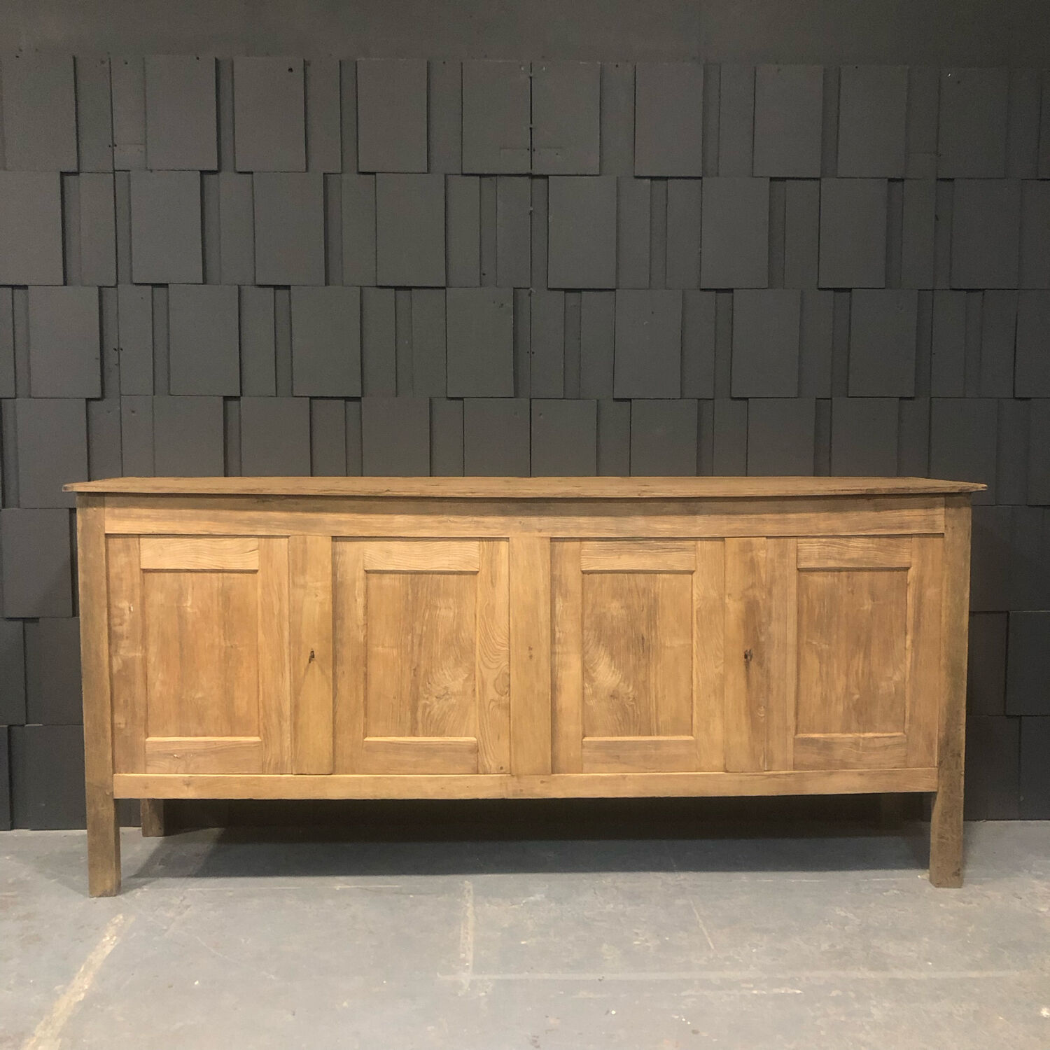 Enfilade wooden counter early twentieth century