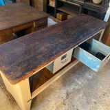 Industrial establishment Air Force Central island workbench