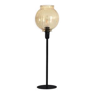 Lampe à poser avec un